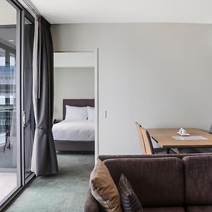 One-Bedroom Standard Apartment Non-Smoking